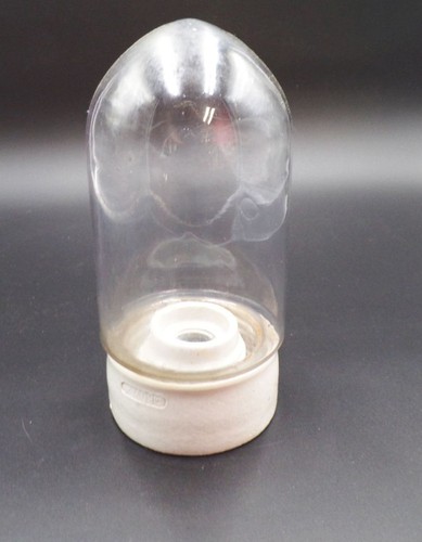 Alte glaskolbenlampe weiß - glaskolbenlampe,
